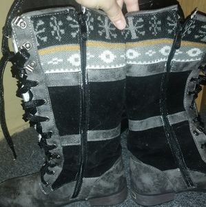 Women's boots